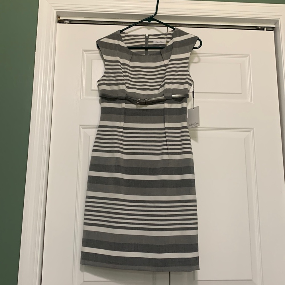 Calvin Klein 4 petite gray striped dress business casual professional office